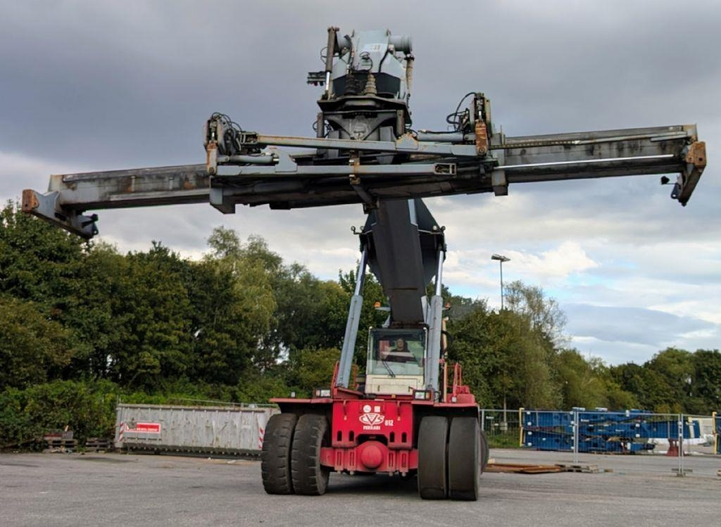 CVS Ferrari F377.5 PB - Ричстакер: фото 1 CVS Ferrari F377.5 PB - Ричстакер: фото 1