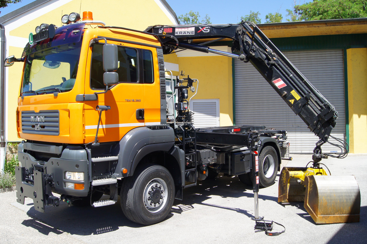 MAN TGA 18.360 BL 4x4/Euro4/TÜV/HIAB 111/MULTILIFT/Winterdienst - Тросовый мультилифт, Автоманипулятор: фото 2 MAN TGA 18.360 BL 4x4/Euro4/TÜV/HIAB 111/MULTILIFT/Winterdienst - Тросовый мультилифт, Автоманипулятор: фото 2