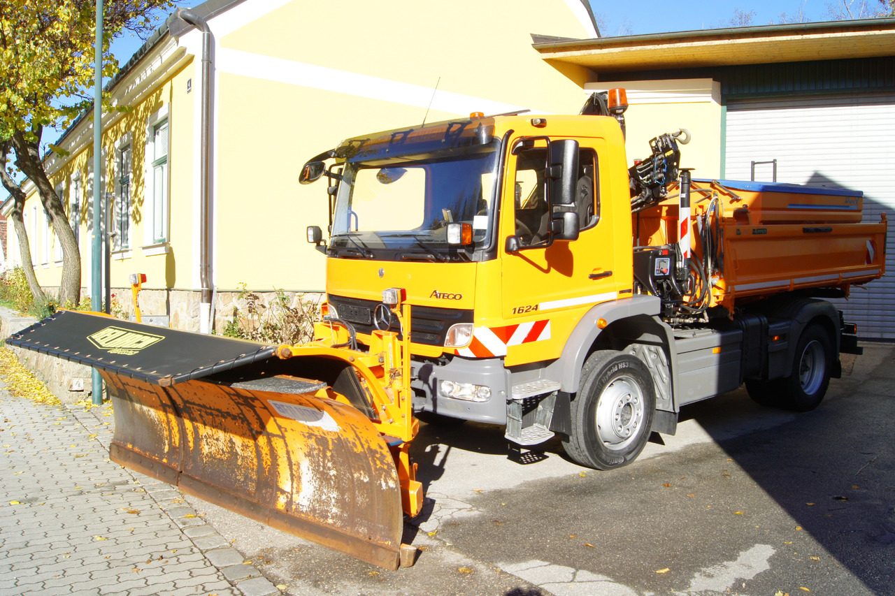 MERCEDES-BENZ ATEGO 1624 4x4/TÜV/Euro 5/HIAB/MEILLER/Winterdienst/Streuer/Schneepflug - Снегоуборочная машина: фото 2 MERCEDES-BENZ ATEGO 1624 4x4/TÜV/Euro 5/HIAB/MEILLER/Winterdienst/Streuer/Schneepflug - Снегоуборочная машина: фото 2