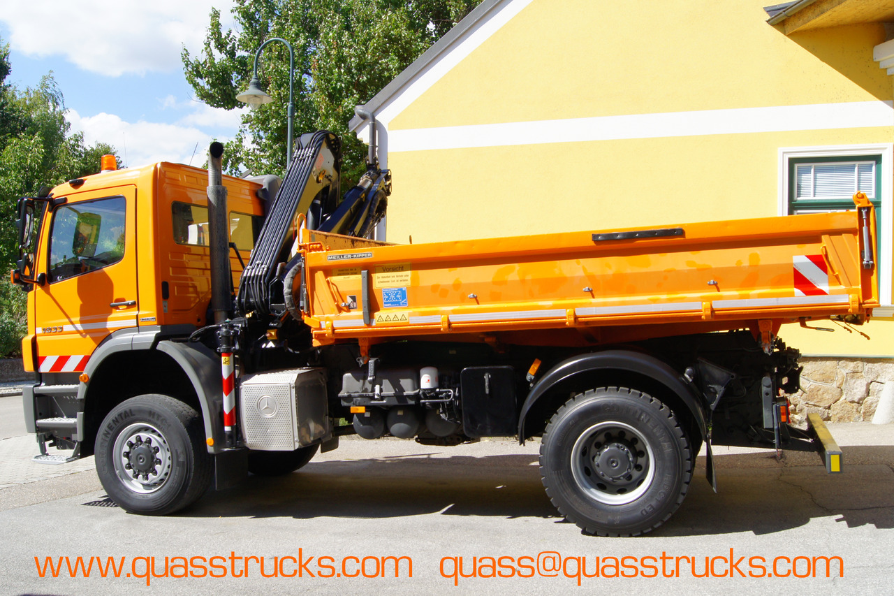 MERCEDES-BENZ AXOR 1833 4x4/TÜV/Eur4/HIAB 088/MEILLER/Winterdienst/Salzstreuer - Самосвал, Автоманипулятор: фото 3 MERCEDES-BENZ AXOR 1833 4x4/TÜV/Eur4/HIAB 088/MEILLER/Winterdienst/Salzstreuer - Самосвал, Автоманипулятор: фото 3
