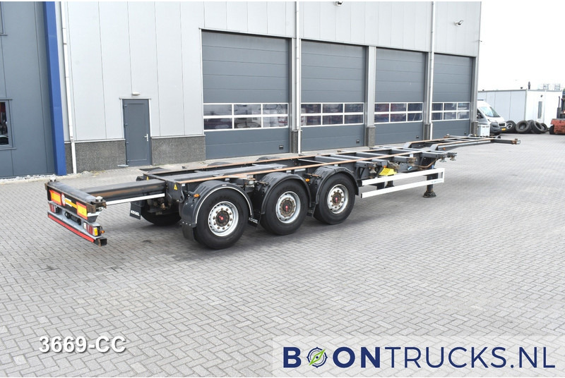 Kögel PORT 40 SIMPLEX 20 2x20-30-40ft HC * LIFT AXLE * SAF / DISC * EXTENDABLE REAR - Полуприцеп-контейнеровоз/ Сменный кузов: фото 2 Kögel PORT 40 SIMPLEX 20 2x20-30-40ft HC * LIFT AXLE * SAF / DISC * EXTENDABLE REAR - Полуприцеп-контейнеровоз/ Сменный кузов: фото 2