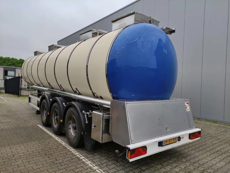 Feldbinder 33500 liter 3 kamer tankoplegger met Unibloc electric pomp - Полуприцеп-цистерна: фото 2 Feldbinder 33500 liter 3 kamer tankoplegger met Unibloc electric pomp - Полуприцеп-цистерна: фото 2