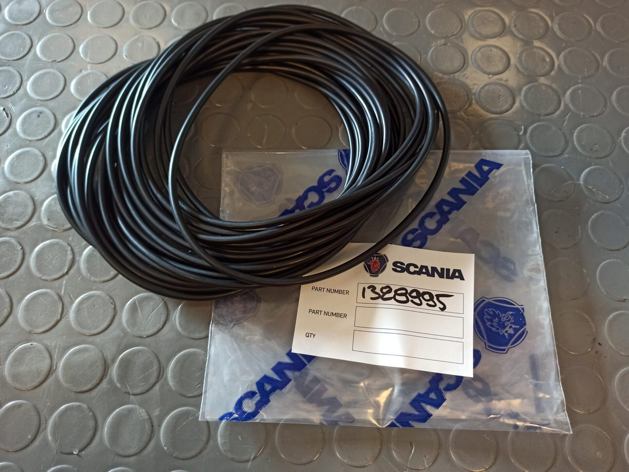 SCANIA Ο-RING 1328995 - Двигатель и запчасти для Грузовиков: фото 1 SCANIA Ο-RING 1328995 - Двигатель и запчасти для Грузовиков: фото 1