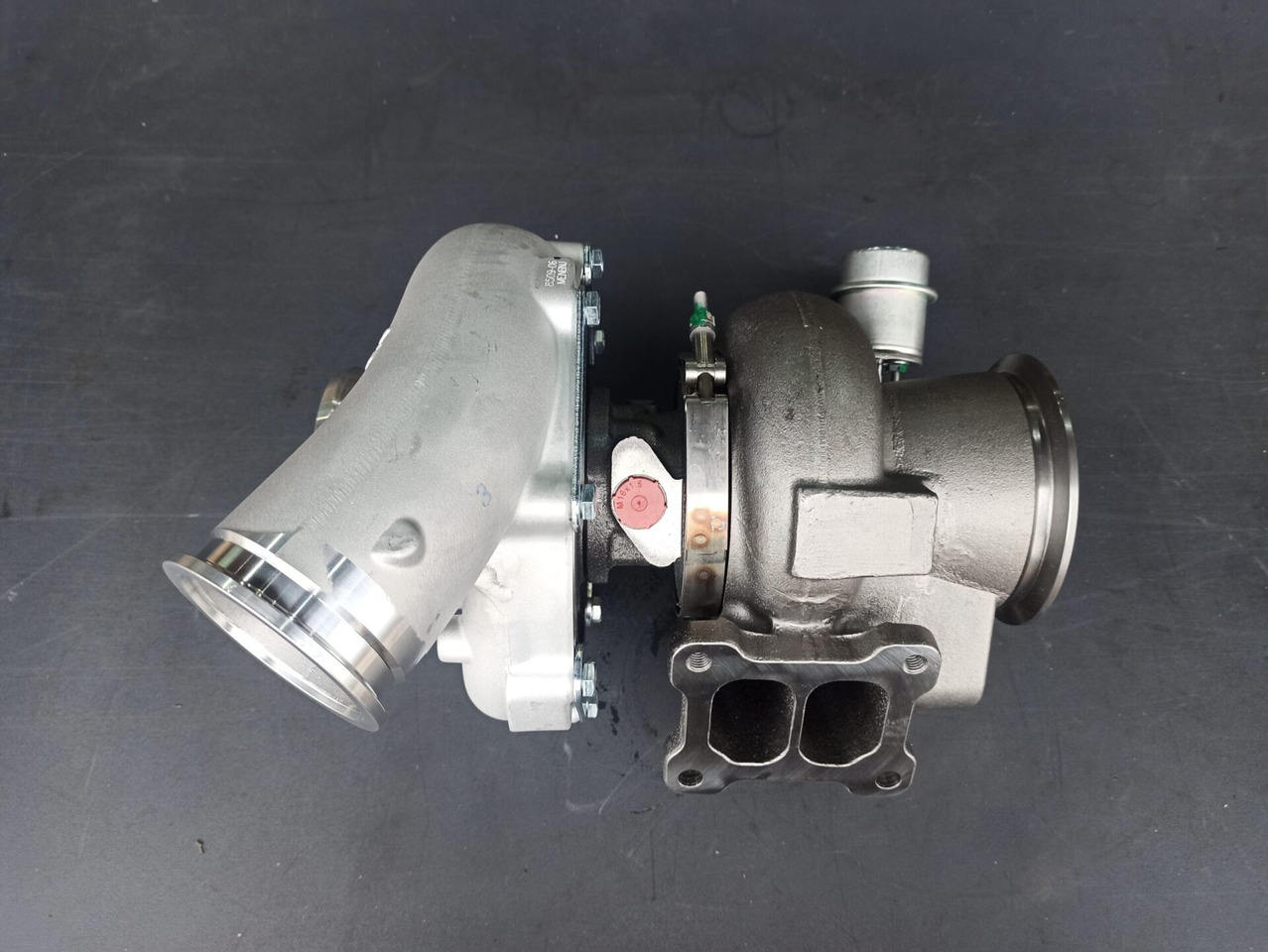 SCANIA TURBOCHARGER GTC4594 - 852915-5007S - Турбина для Грузовиков: фото 1 SCANIA TURBOCHARGER GTC4594 - 852915-5007S - Турбина для Грузовиков: фото 1