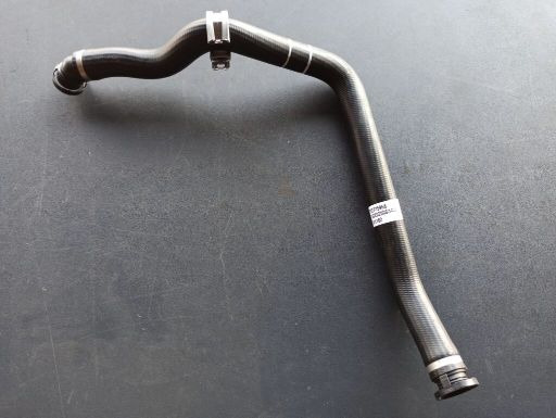 VOLVO CRANCASE VENTILATION HOSE - 22725966 - Картер для Грузовиков: фото 1 VOLVO CRANCASE VENTILATION HOSE - 22725966 - Картер для Грузовиков: фото 1