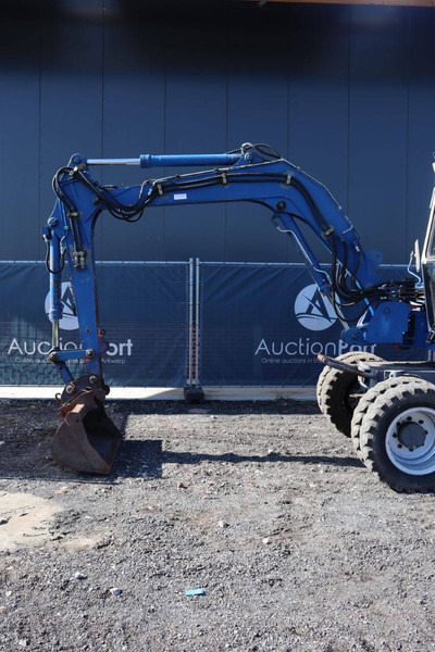 Колёсный экскаватор Atlas 1004: фото 10 Колёсный экскаватор Atlas 1004: фото 10