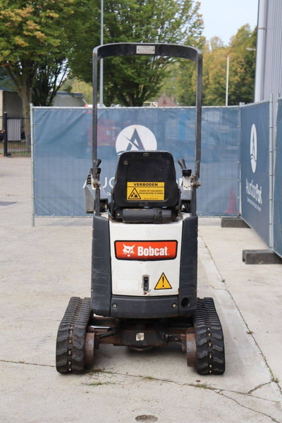 Bobcat E10 - Мини-экскаватор: фото 5 Bobcat E10 - Мини-экскаватор: фото 5