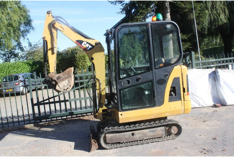 Caterpillar 301.6C - Мини-экскаватор: фото 4 Caterpillar 301.6C - Мини-экскаватор: фото 4