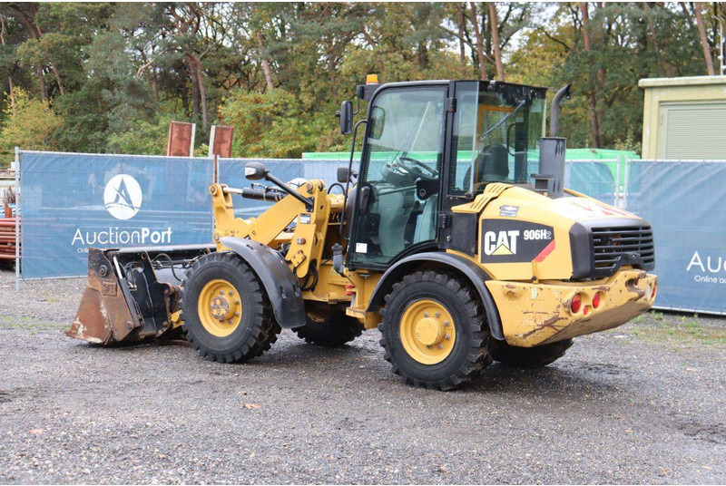 Caterpillar 906H2 - Колёсный погрузчик: фото 3 Caterpillar 906H2 - Колёсный погрузчик: фото 3