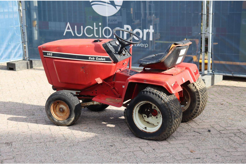 Cub Cadet 682 - Газонокосилка: фото 3 Cub Cadet 682 - Газонокосилка: фото 3