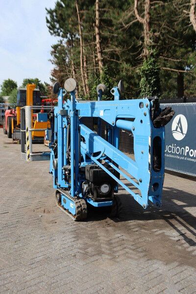 EasyLift R160 - Коленчатый подъемник: фото 4 EasyLift R160 - Коленчатый подъемник: фото 4