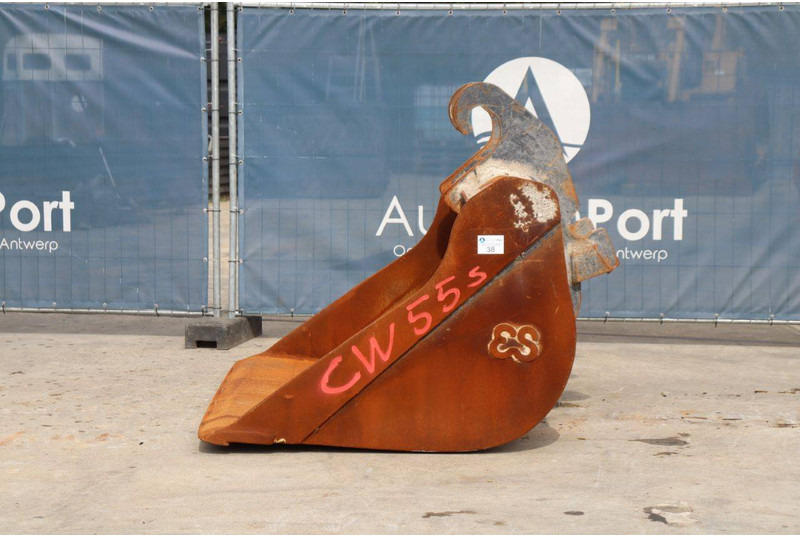 Eurosteel CW555 - Ковш: фото 2 Eurosteel CW555 - Ковш: фото 2