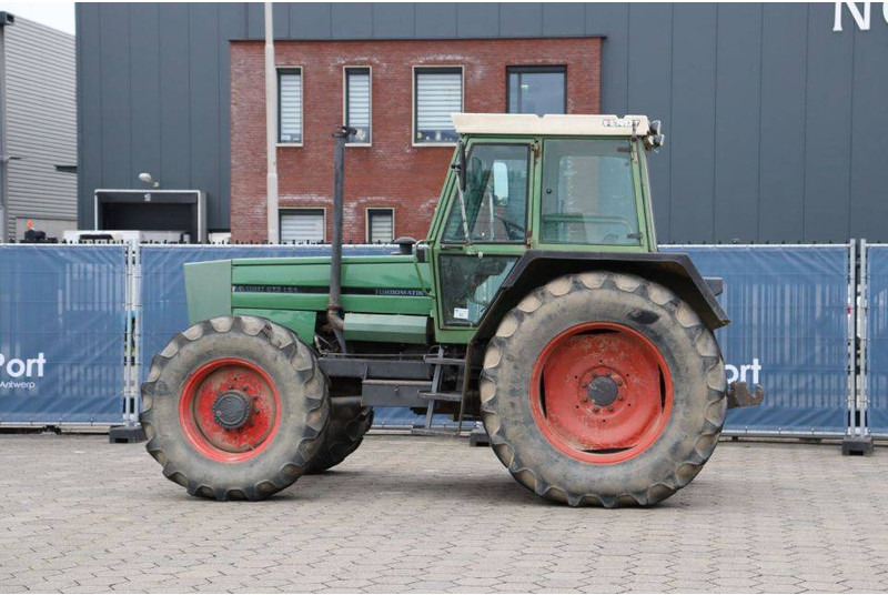 Fendt Favorit 612 LSA E - Трактор: фото 3 Fendt Favorit 612 LSA E - Трактор: фото 3