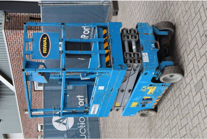 Genie GS1532 - Ножничный подъемник: фото 4 Genie GS1532 - Ножничный подъемник: фото 4