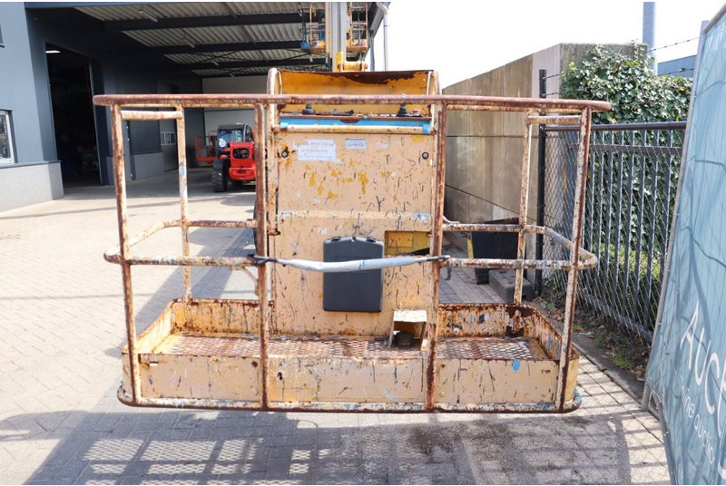 Genie S-45 - Телескопический подъемник: фото 4 Genie S-45 - Телескопический подъемник: фото 4