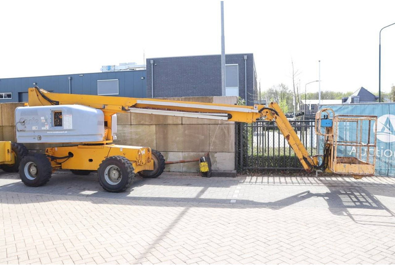 Genie S-45 - Телескопический подъемник: фото 2 Genie S-45 - Телескопический подъемник: фото 2