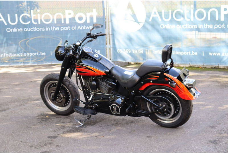 Harley-Davidson Fat Boy Low - Мотоцикл: фото 3 Harley-Davidson Fat Boy Low - Мотоцикл: фото 3