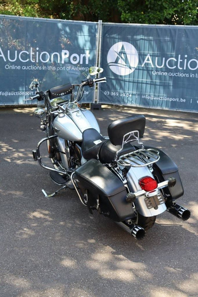 Harley-Davidson Road King Classic - Мотоцикл: фото 4 Harley-Davidson Road King Classic - Мотоцикл: фото 4