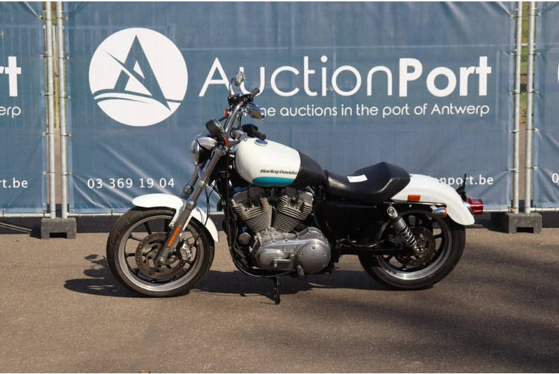 Harley-Davidson SPORTSTER XL883 SUPER LOW - Мотоцикл: фото 1 Harley-Davidson SPORTSTER XL883 SUPER LOW - Мотоцикл: фото 1