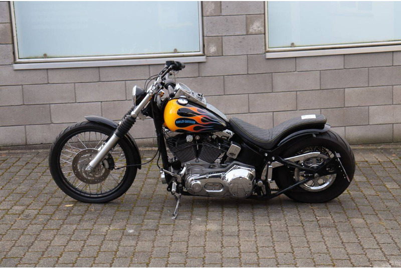 Harley-Davidson Soft Tail FXSTB - Мотоцикл: фото 2 Harley-Davidson Soft Tail FXSTB - Мотоцикл: фото 2