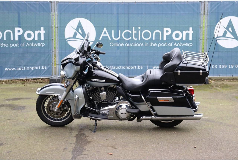 Harley-Davidson Ultra Classic - Мотоцикл: фото 2 Harley-Davidson Ultra Classic - Мотоцикл: фото 2