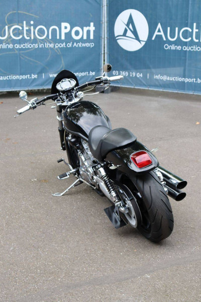 Harley-Davidson V-Rod VRSC - Мотоцикл: фото 4 Harley-Davidson V-Rod VRSC - Мотоцикл: фото 4