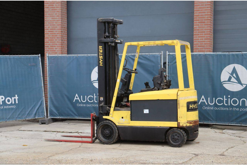 Hyster E3.00XM - Электропогрузчик: фото 3 Hyster E3.00XM - Электропогрузчик: фото 3