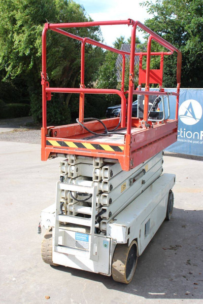 Iteco IT10090 - Ножничный подъемник: фото 5 Iteco IT10090 - Ножничный подъемник: фото 5