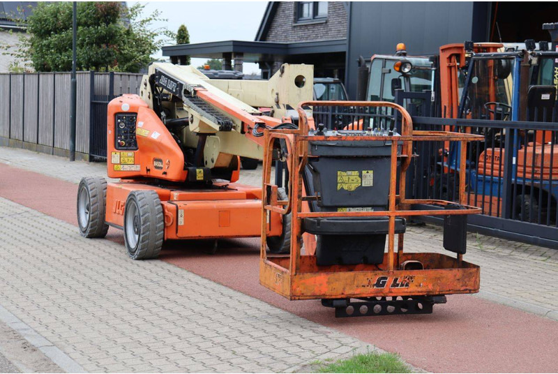 JLG M450AJ - Коленчатый подъемник: фото 4 JLG M450AJ - Коленчатый подъемник: фото 4