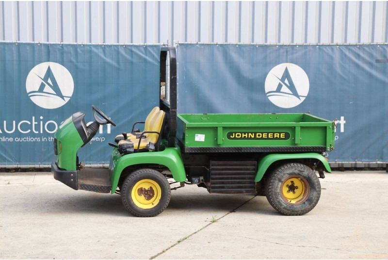 John Deere 2030A - Гольф-кар: фото 1 John Deere 2030A - Гольф-кар: фото 1