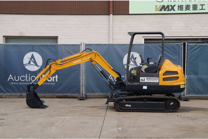 Katco Nycheki Q25 - Мини-экскаватор: фото 2 Katco Nycheki Q25 - Мини-экскаватор: фото 2