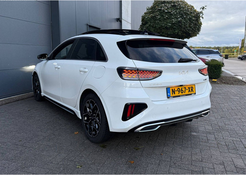 Kia pro_cee'd (III - update 2) 1.0 T-GDi GT-line - Седан: фото 2 Kia pro_cee'd (III - update 2) 1.0 T-GDi GT-line - Седан: фото 2