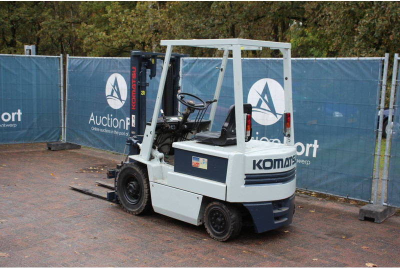 Komatsu FB20-3 - Электропогрузчик: фото 3 Komatsu FB20-3 - Электропогрузчик: фото 3