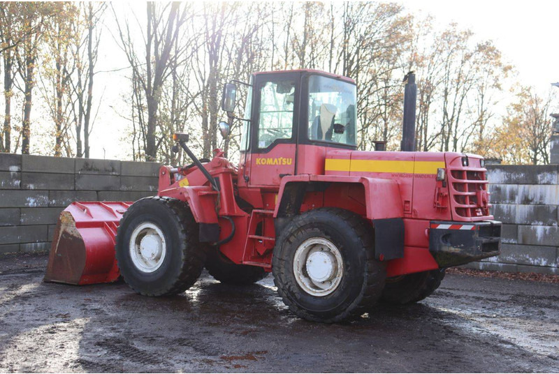 Komatsu WA 270-3 - Колёсный погрузчик: фото 3 Komatsu WA 270-3 - Колёсный погрузчик: фото 3