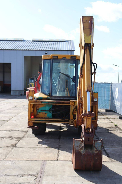 Komatsu WB97R - Экскаватор-погрузчик: фото 5 Komatsu WB97R - Экскаватор-погрузчик: фото 5