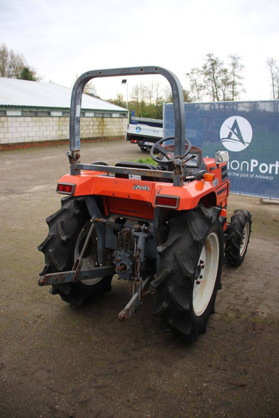 Kubota GT-3 - Трактор: фото 5 Kubota GT-3 - Трактор: фото 5