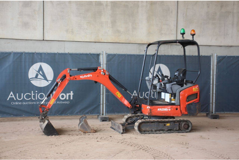 Kubota KX016-4 - Мини-экскаватор: фото 1 Kubota KX016-4 - Мини-экскаватор: фото 1