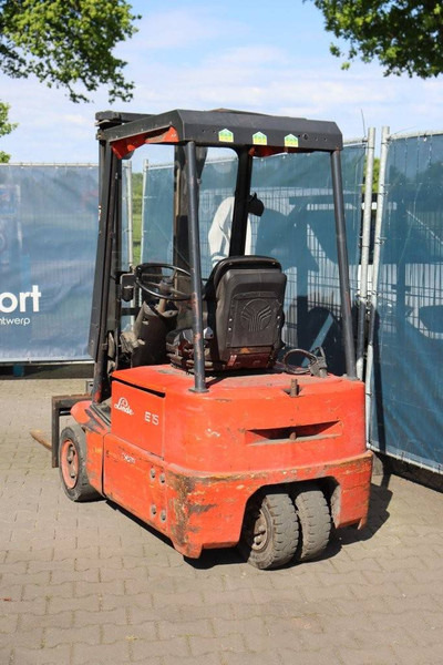 Linde E15 - Электропогрузчик: фото 3 Linde E15 - Электропогрузчик: фото 3