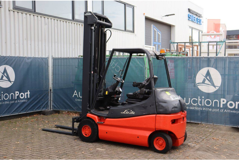 Linde E25-02 - Электропогрузчик: фото 3 Linde E25-02 - Электропогрузчик: фото 3