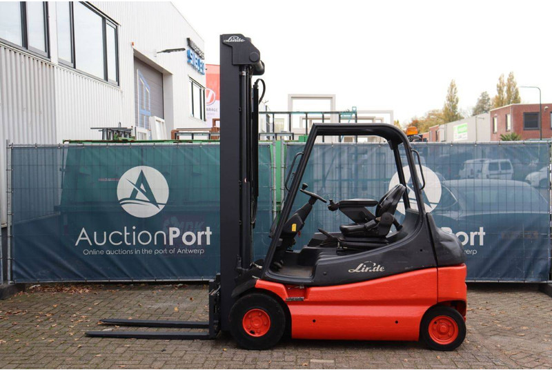 Linde E25-02 - Электропогрузчик: фото 2 Linde E25-02 - Электропогрузчик: фото 2