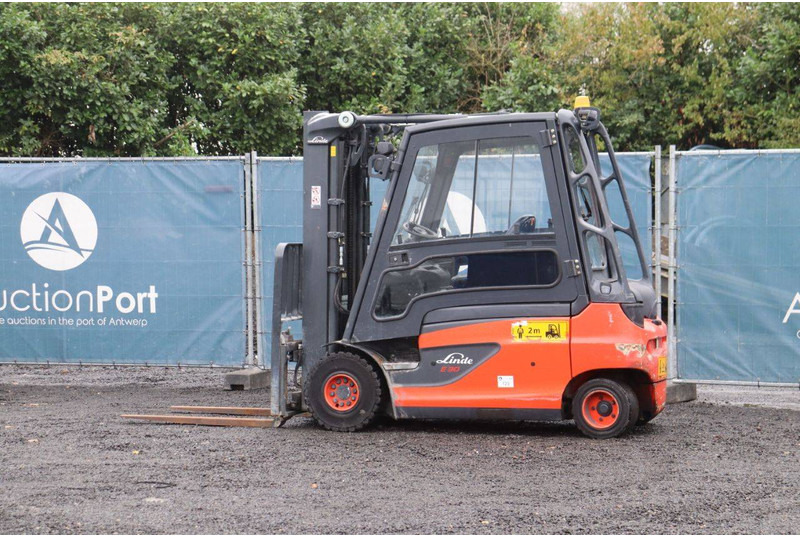 Linde E30L-01 - Электропогрузчик: фото 3 Linde E30L-01 - Электропогрузчик: фото 3