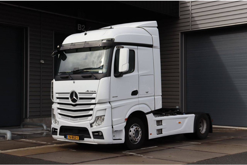 Грузовик-шасси Mercedes-Benz ACTROS: фото 8 Грузовик-шасси Mercedes-Benz ACTROS: фото 8