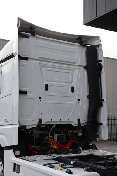 Грузовик-шасси Mercedes-Benz ACTROS: фото 19 Грузовик-шасси Mercedes-Benz ACTROS: фото 19