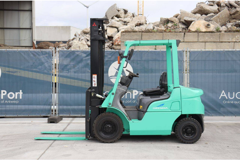 Mitsubishi FGE20T - Дизельный погрузчик: фото 2 Mitsubishi FGE20T - Дизельный погрузчик: фото 2