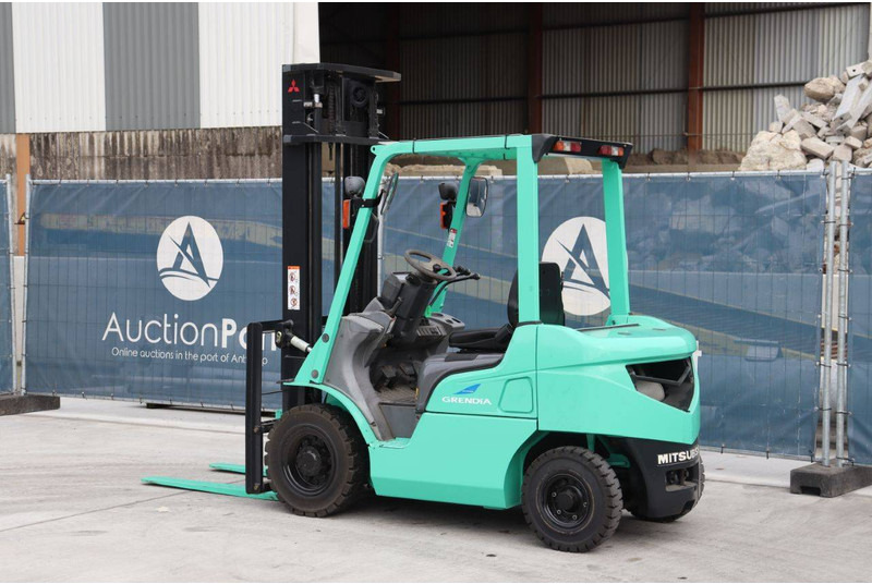 Mitsubishi FGE20T - Дизельный погрузчик: фото 3 Mitsubishi FGE20T - Дизельный погрузчик: фото 3