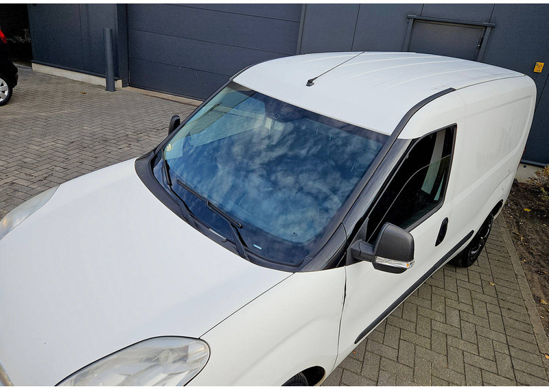 Opel Combo 1.3 CDTI - Цельнометаллический фургон: фото 3 Opel Combo 1.3 CDTI - Цельнометаллический фургон: фото 3