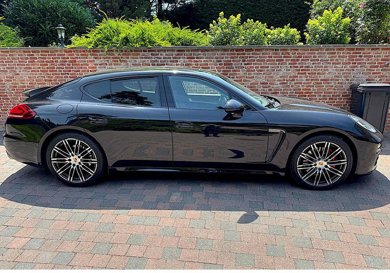 Porsche Panamera 3.0 V6 Diesel - Седан: фото 3 Porsche Panamera 3.0 V6 Diesel - Седан: фото 3