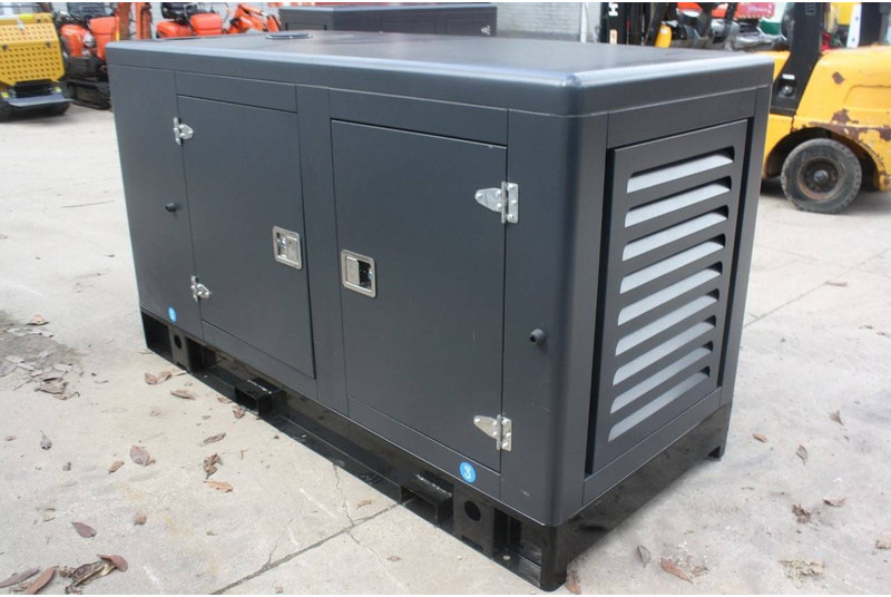 Power Silent AG-30 - Электрогенератор: фото 4 Power Silent AG-30 - Электрогенератор: фото 4