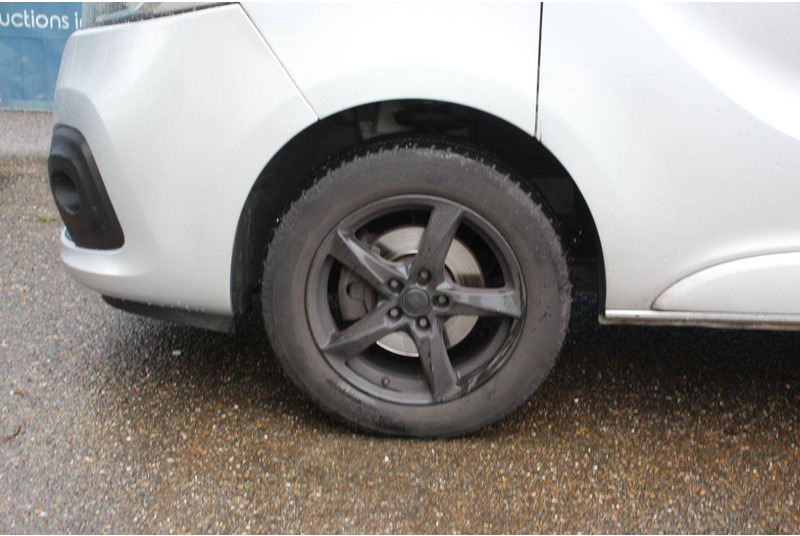 Цельнометаллический фургон Renault Trafic: фото 14