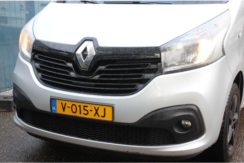 Цельнометаллический фургон Renault Trafic: фото 9